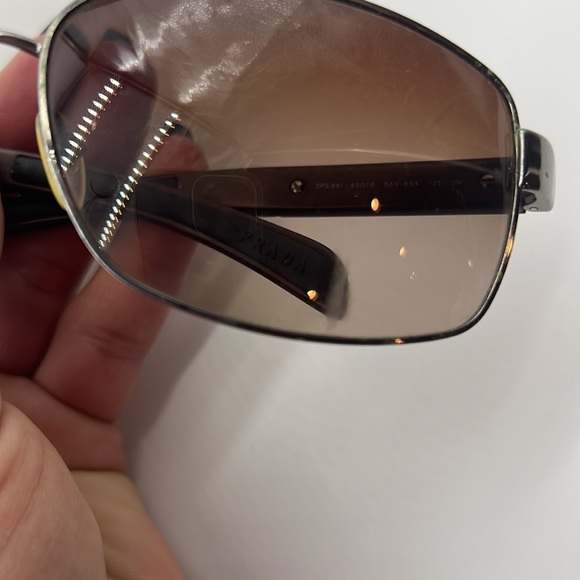 PRADA Ombré Sunglasses w/ hard case - Picture 7 of 7